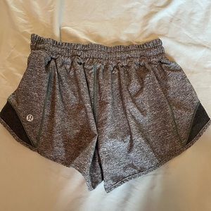 lululemon hotty hot shorts
